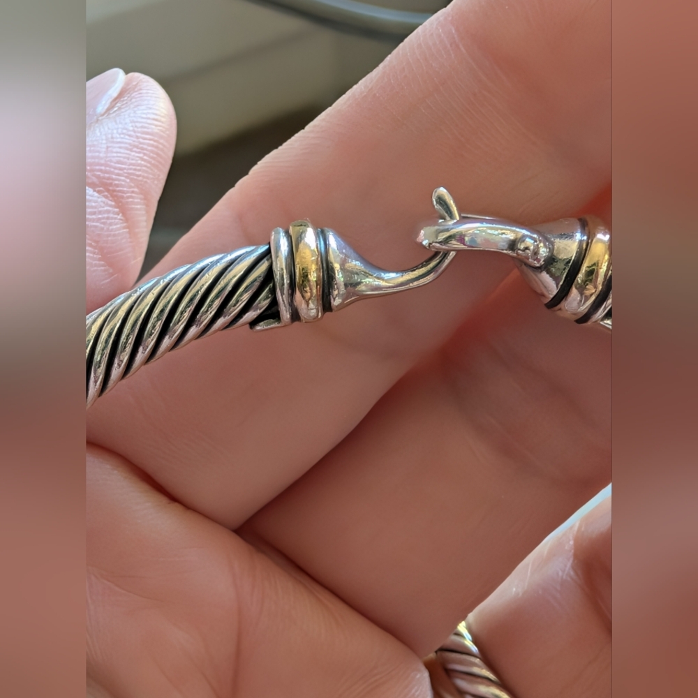 David Yurman Buckle Bracelet - Picture 3 of 7